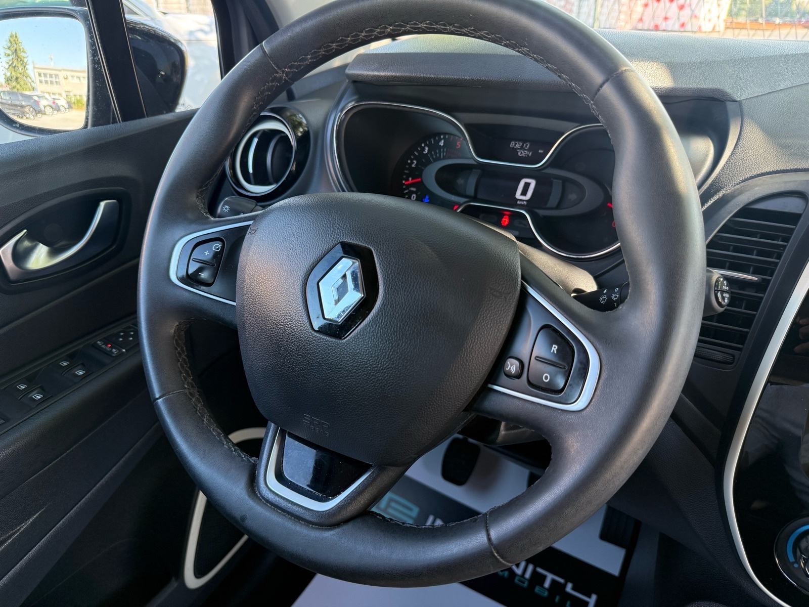 Renault Captur 1.5 dCi LEASING RATA 215€, NAVI, V. SERVIS, REG: 07/27, fotografija 17
