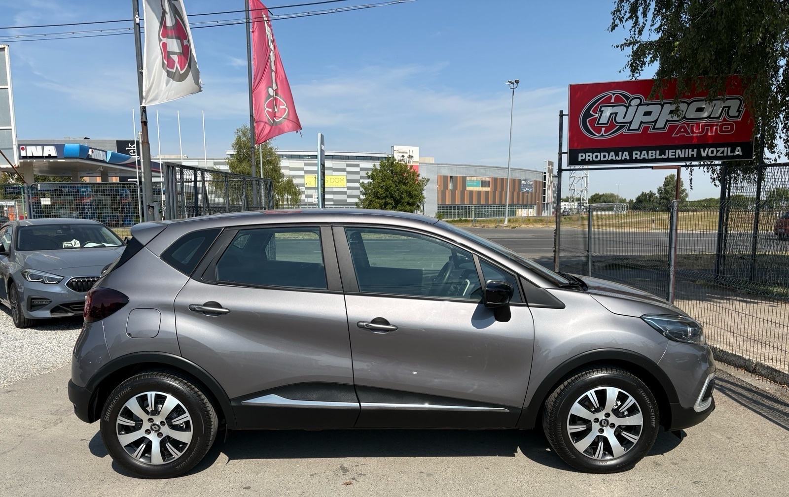 Renault Captur 1,5 dCi NAVI - KLIMA - LEASING RATA 218 €, fotografija 7