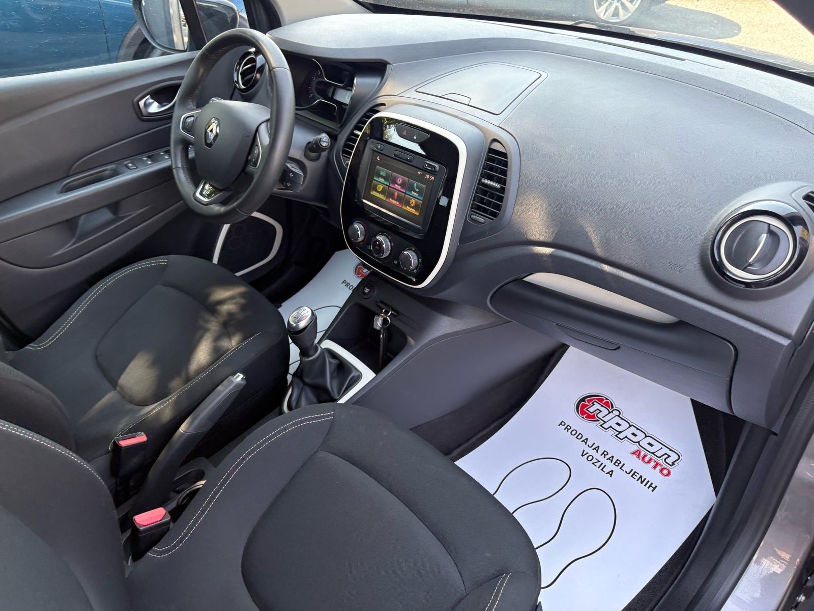 Renault Captur 1,5 dCi NAVI - KLIMA - LEASING RATA 218 €, fotografija 18