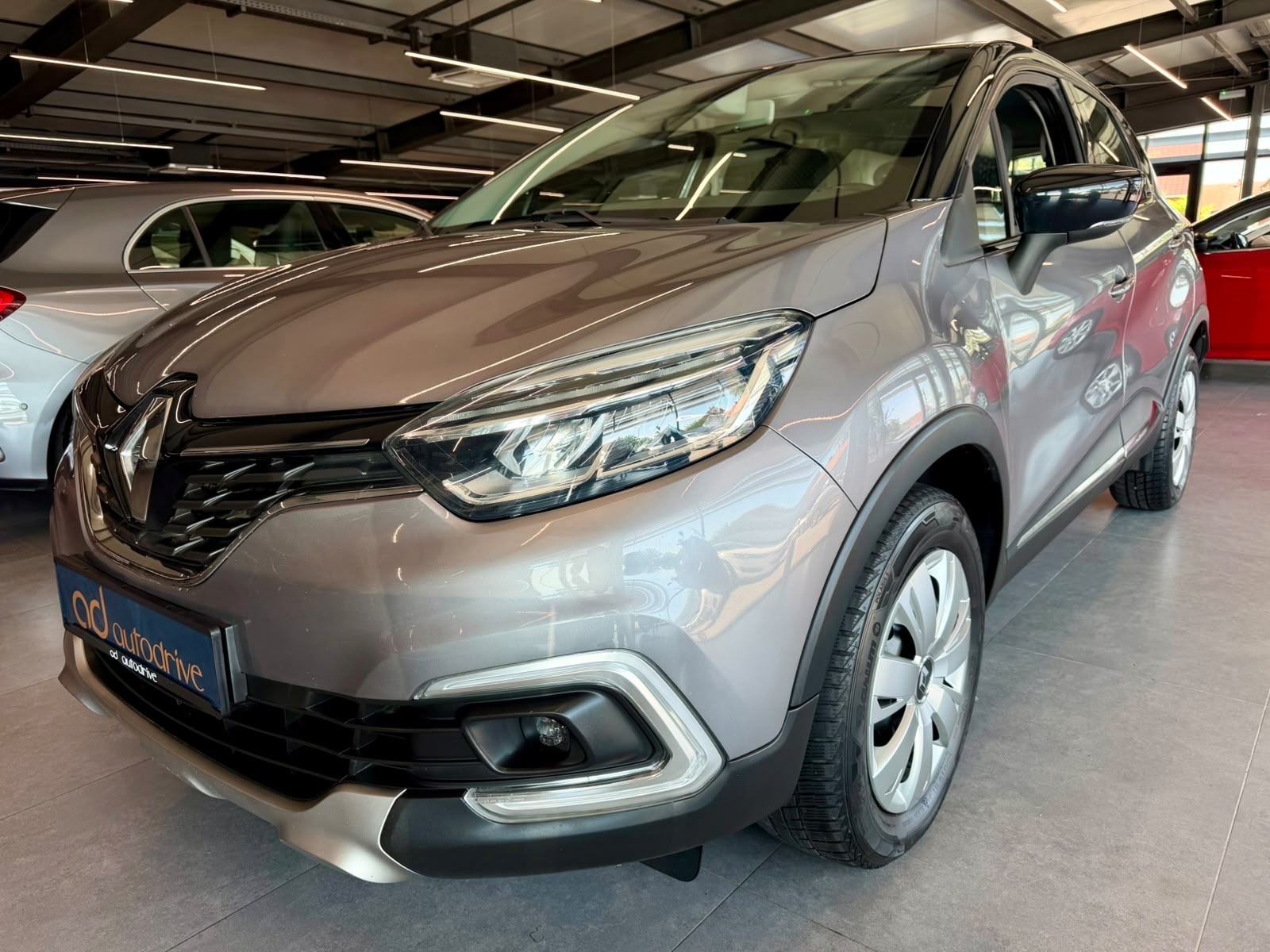 Renault Captur 1.5 dCi NAVI • KLIMA • LEASING RATA VEĆ OD: 218,00 €, fotografija 2