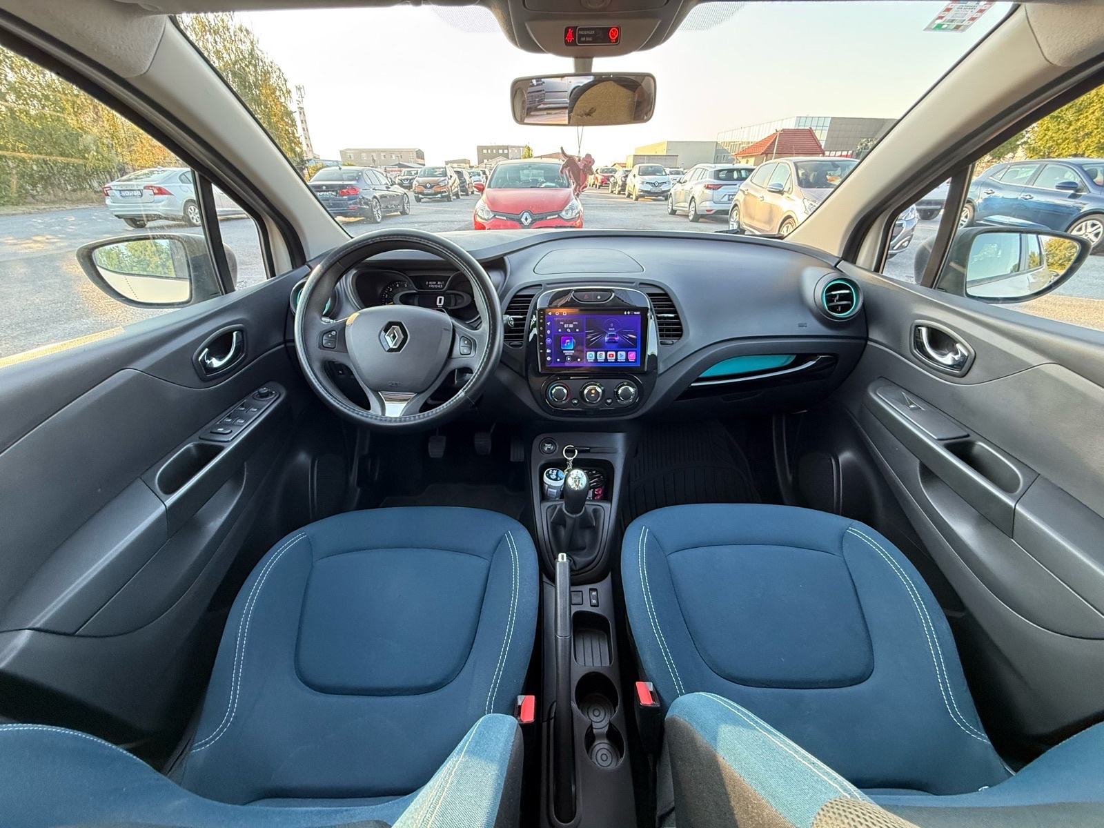 Renault Captur 1.5 dCi NAVIGACIJA, KLIMA, VELIKI SERVIS, REG: 12/2026, fotografija 12