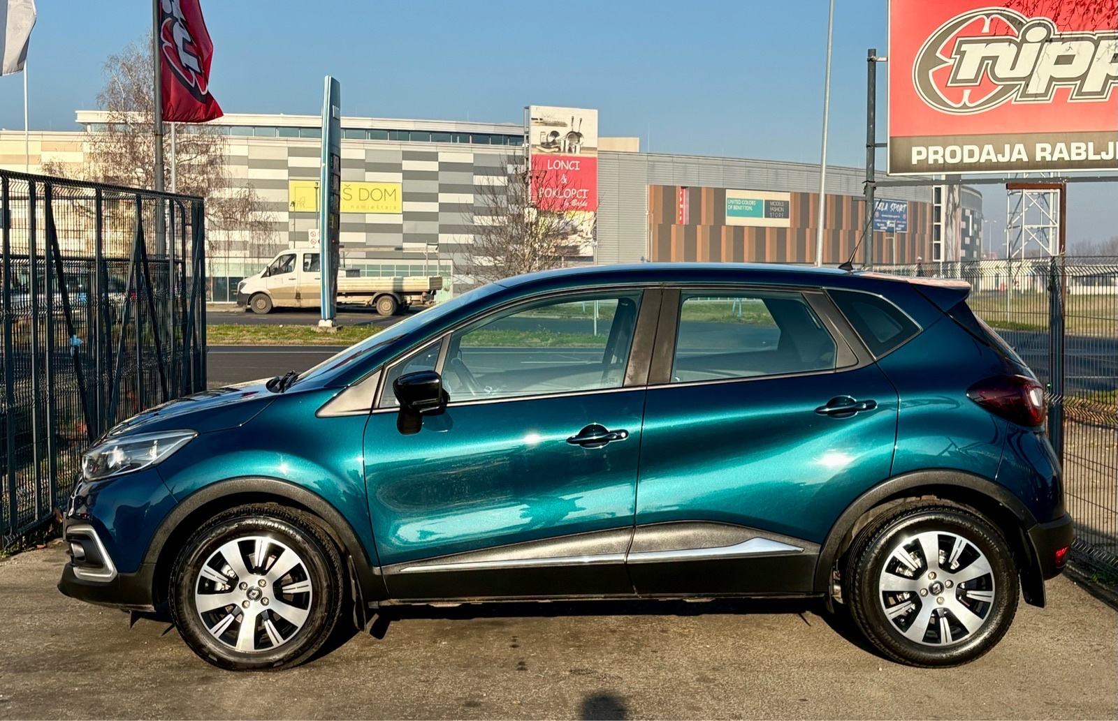 Renault Captur 1.5 dCi NAVI - KLIMA - LEASING RATA OD: 227,00 €, fotografija 3