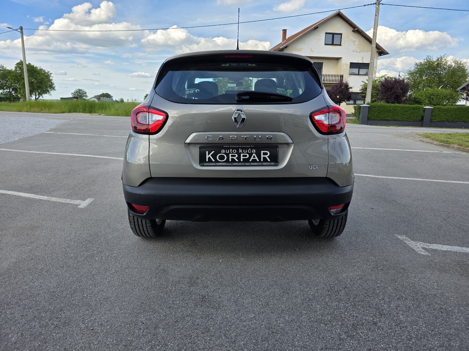 Renault Captur 1.5 EXPRESSION Energy dCi 90,SERVISNA,MOG.BRZOG KREDITA, fotografija 6