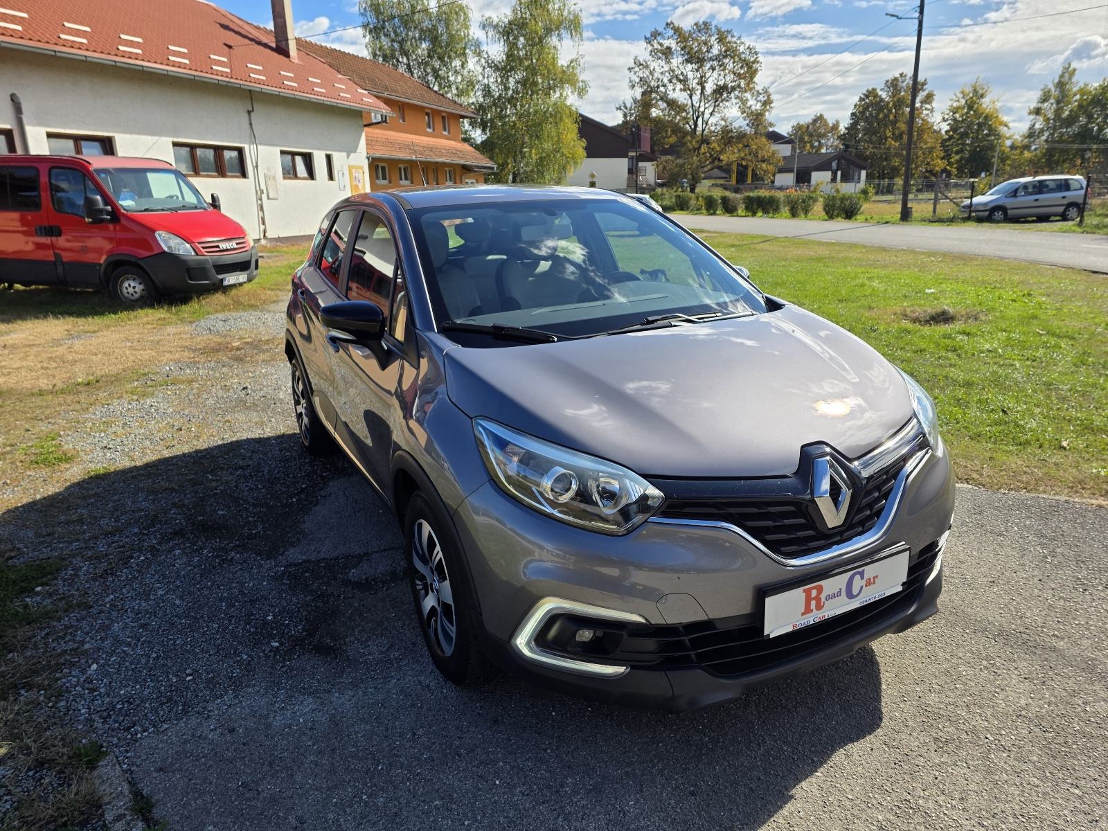 Renault Captur 1.5dCi 90,navi,pdc,jamstvo, fotografija 3