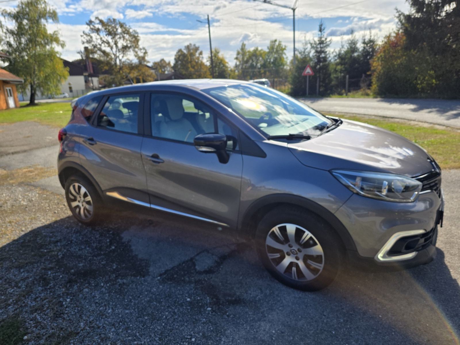 Renault Captur 1.5dCi 90,navi,pdc,jamstvo, fotografija 4
