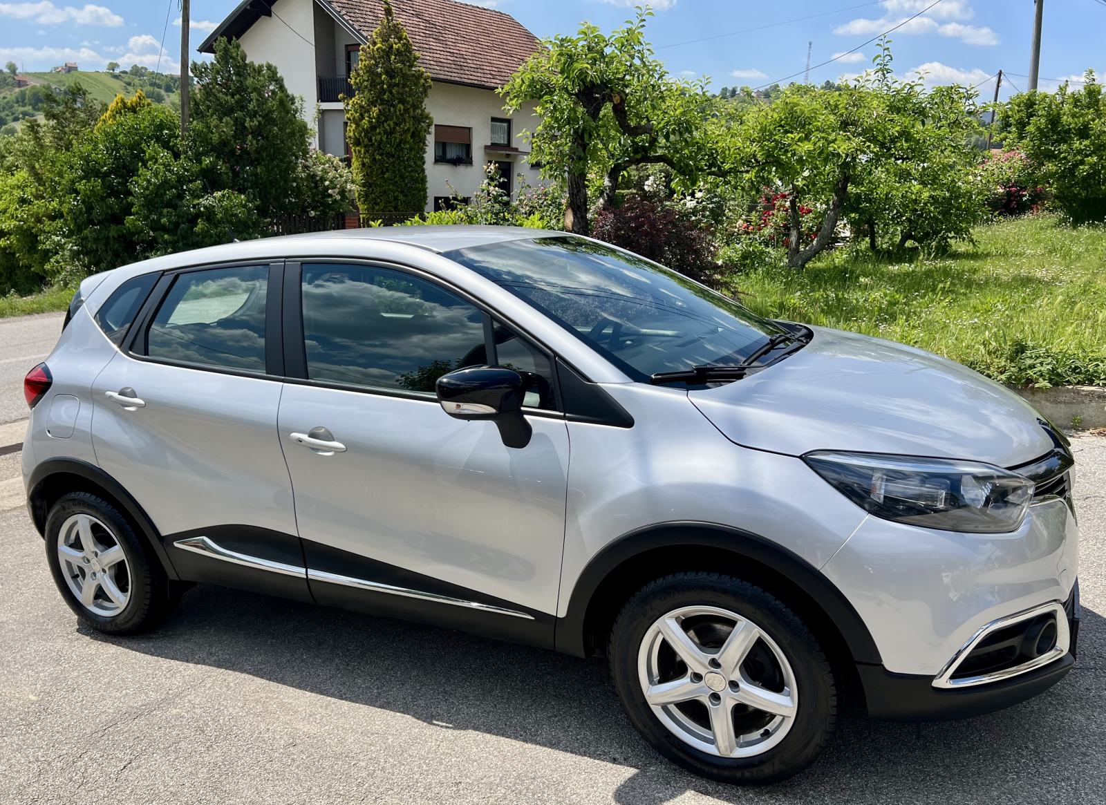 Renault Captur 1.5dCi 90ks, 2015.god, samo 90tkm, NAVI, LED, TOP, fotografija 8