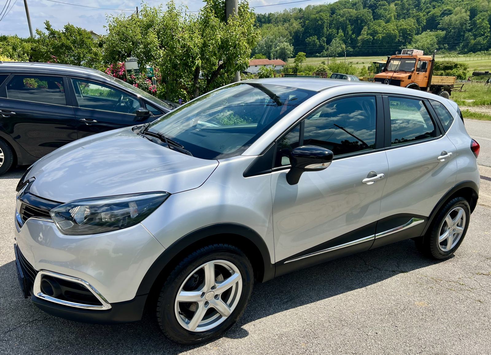 Renault Captur 1.5dCi 90ks, 2015.god, samo 90tkm, NAVI, LED, TOP, pogled izvana - slika 2