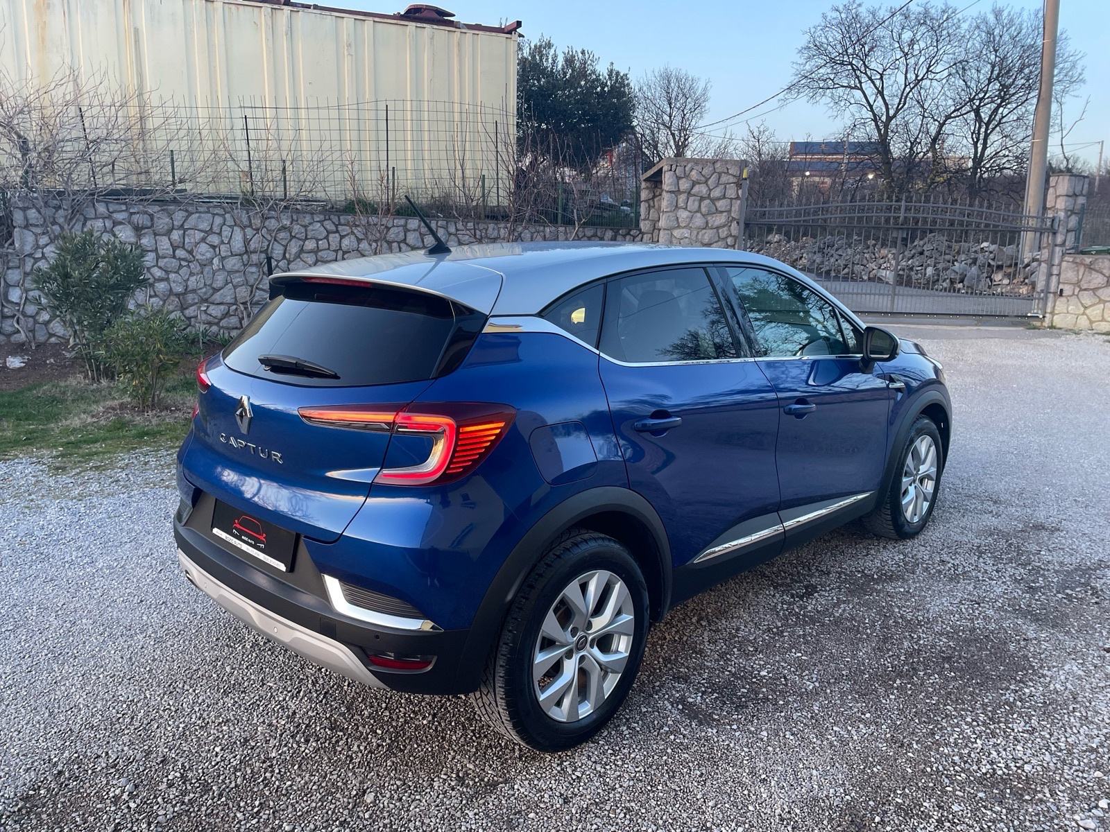 RENAULT CAPTUR 1.5dci,AUTOMATIK,ZAMJENA,VELIKI SERVIS,JAMSTVO., fotografija 5