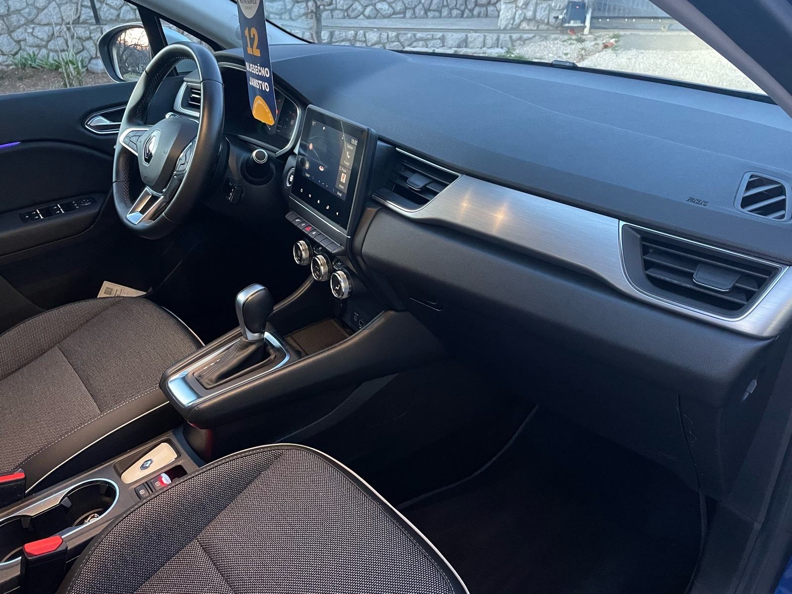 RENAULT CAPTUR 1.5dci,AUTOMATIK,ZAMJENA,VELIKI SERVIS,JAMSTVO., fotografija 14