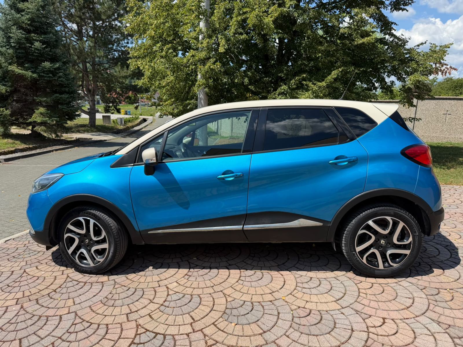 RENAULT CAPTUR 1.5dCi, ENERGY INTENS, SERVISNA, fotografija 8