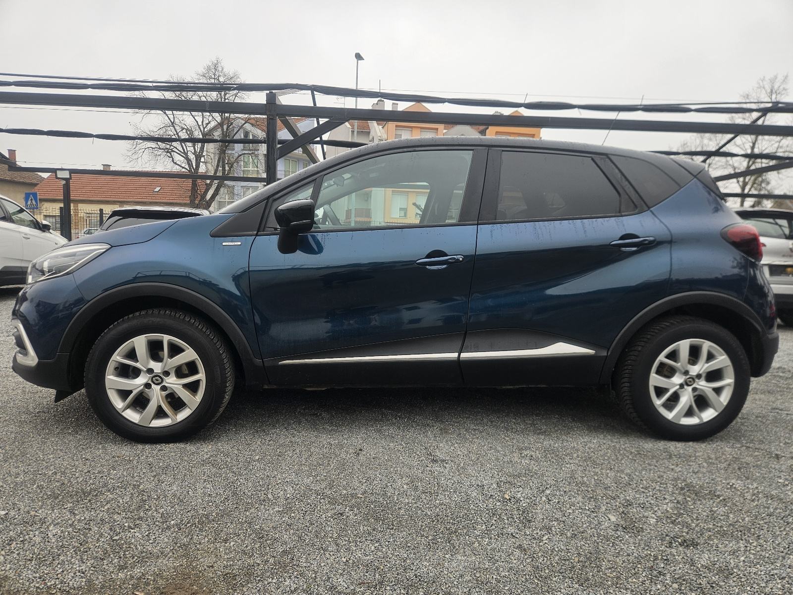 RENAULT CAPTUR TCE 90 NAVIGACIJA, KLIMA, ALU FELGE 16",XENON, fotografija 4