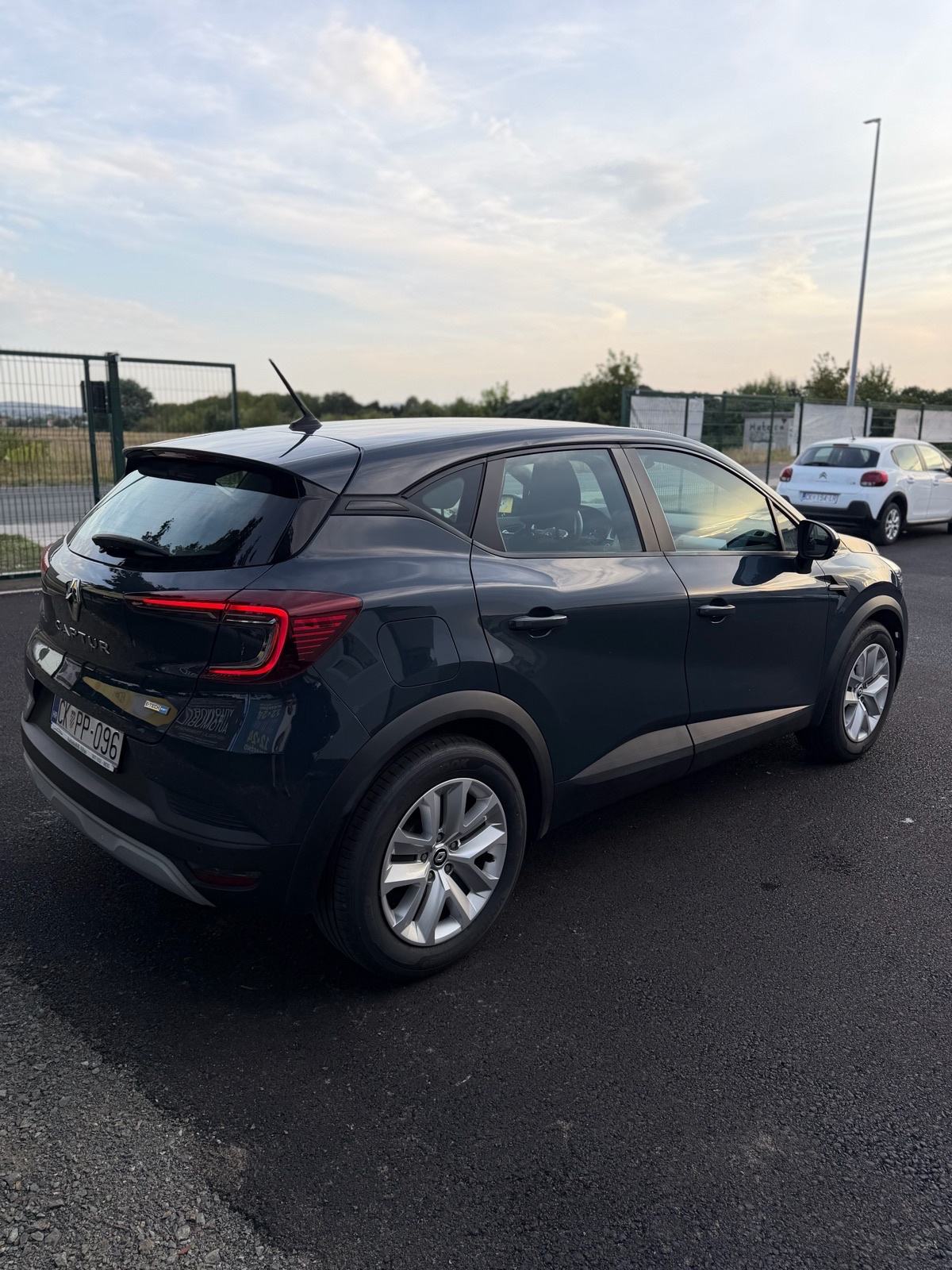 Renault Captur E-Tech Hybrid 145|02/2022|Jamstvo 24 mj.|Leasing, fotografija 6