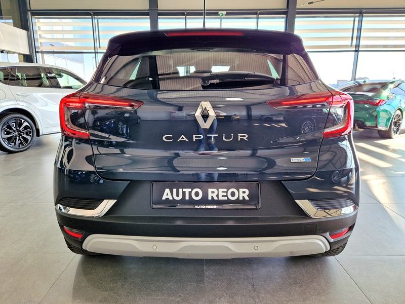 Renault Captur 1.6E-Tech Edition 160 Plug-in HYBRID automatik, fotografija 6