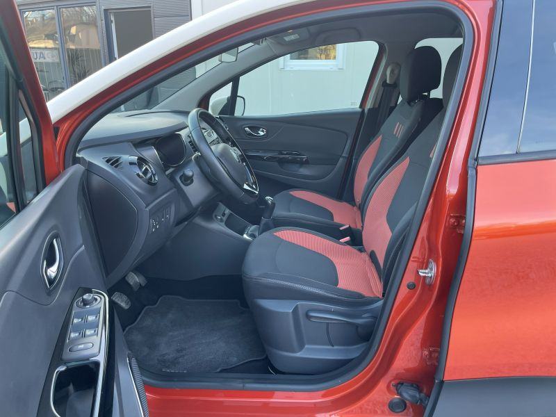 Renault Captur dCi 90 *Dynamique Editon* Navigacija*Senzori*Tempomat*, fotografija 8