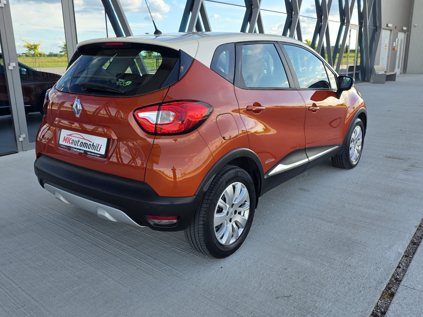 Renault Captur dCi 90 EDC ALU,NAVI,140 T.K.M,REG.GODINU DANA, fotografija 6