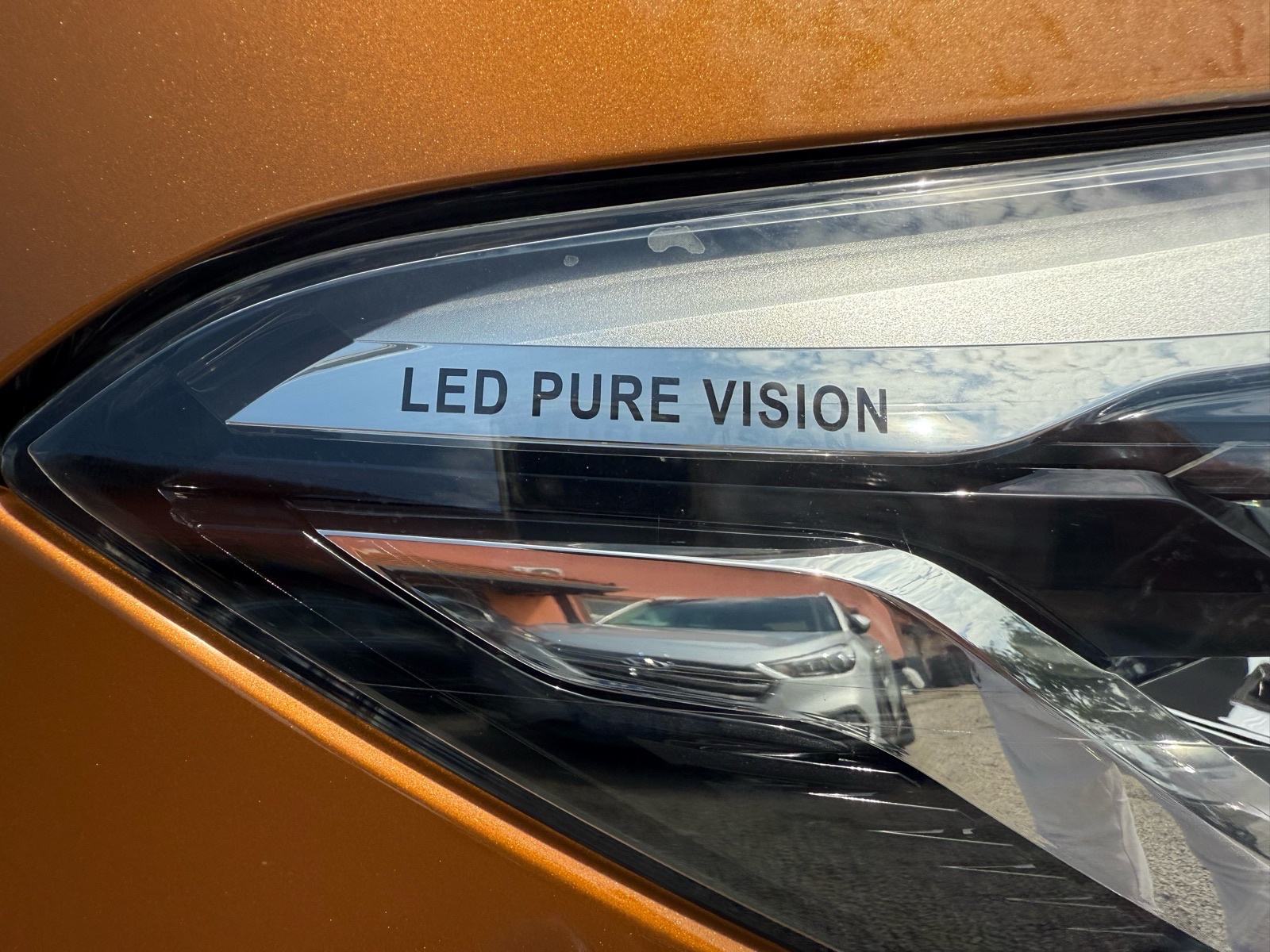 Renault Captur dCi 90*REDIZAJN*NAVI*R.KAMERA*LED*ALU*START STOP*SERVIS, fotografija 12