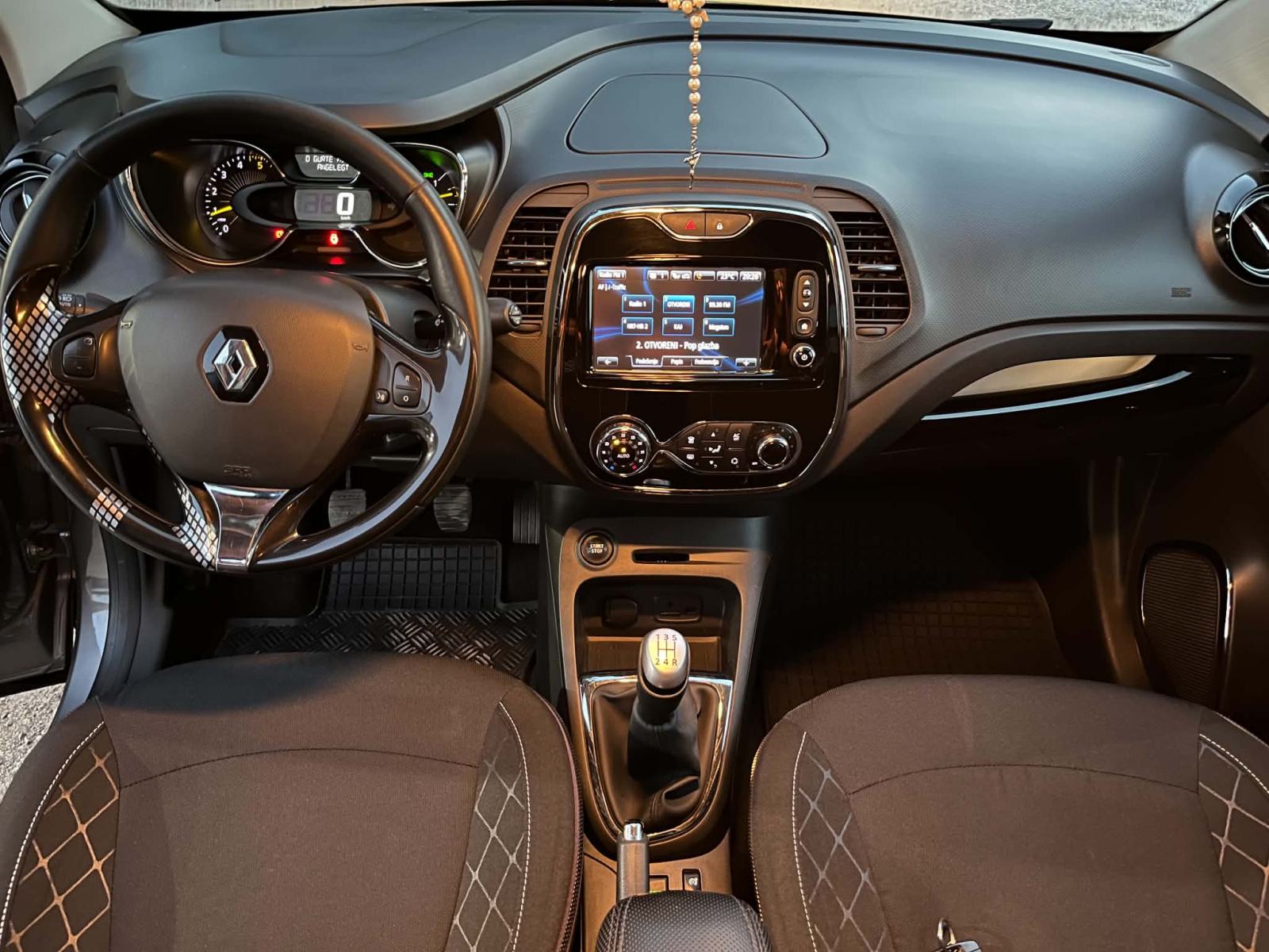 Renault Captur dCi 90, fotografija 8