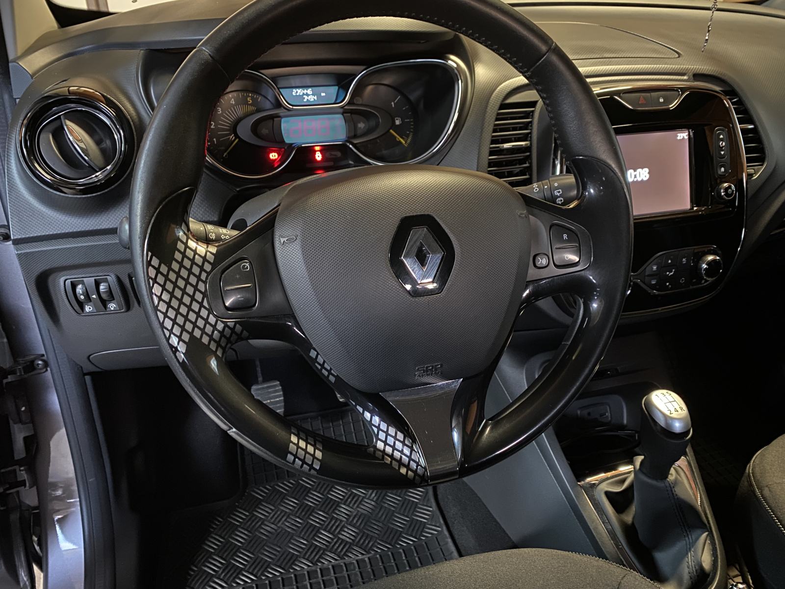 Renault Captur dCi 90, fotografija 16
