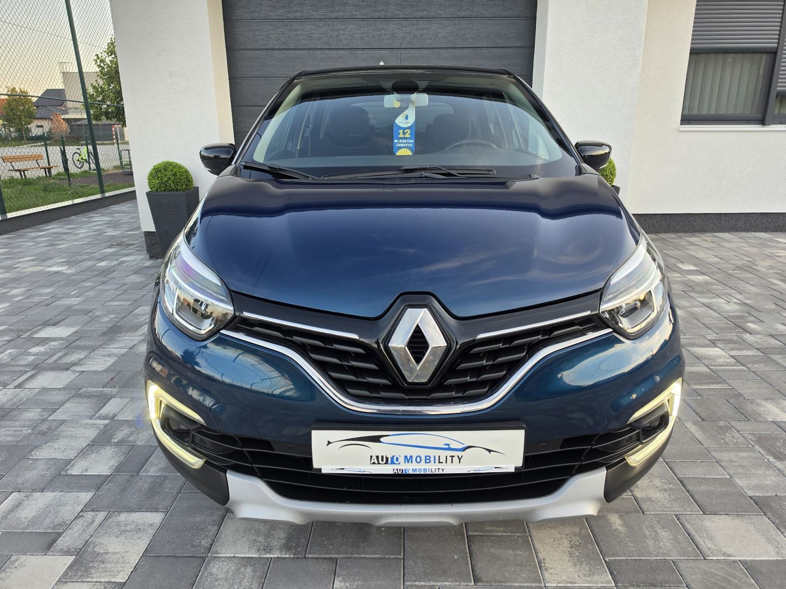 Renault Captur 1.5 dCi INTENS AUTOMATIK FULL LED KAMERA **GARANCIJA**, fotografija 2