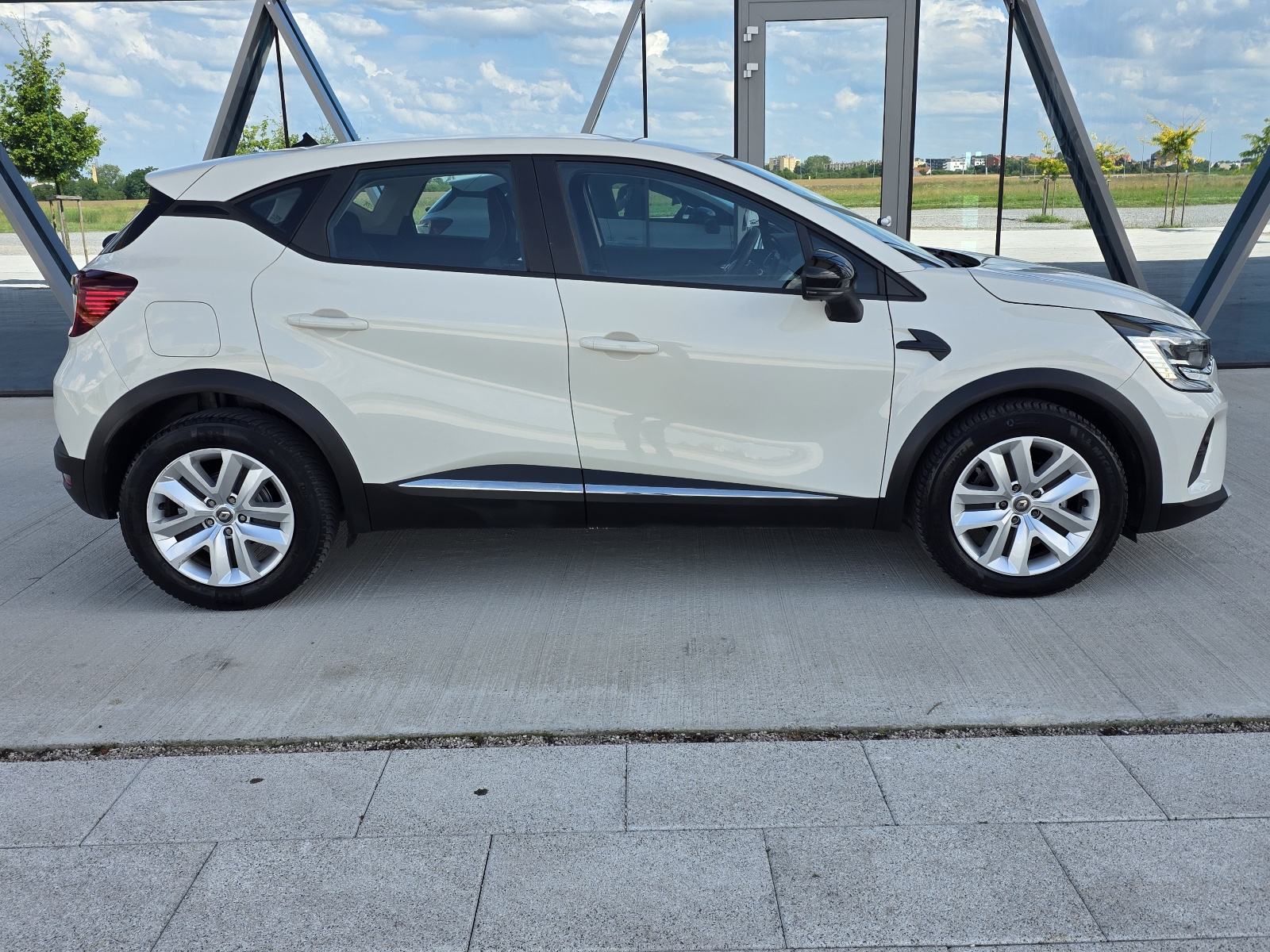 Renault Captur dCi NAVI,KAMERA,106 T.K.M, fotografija 7