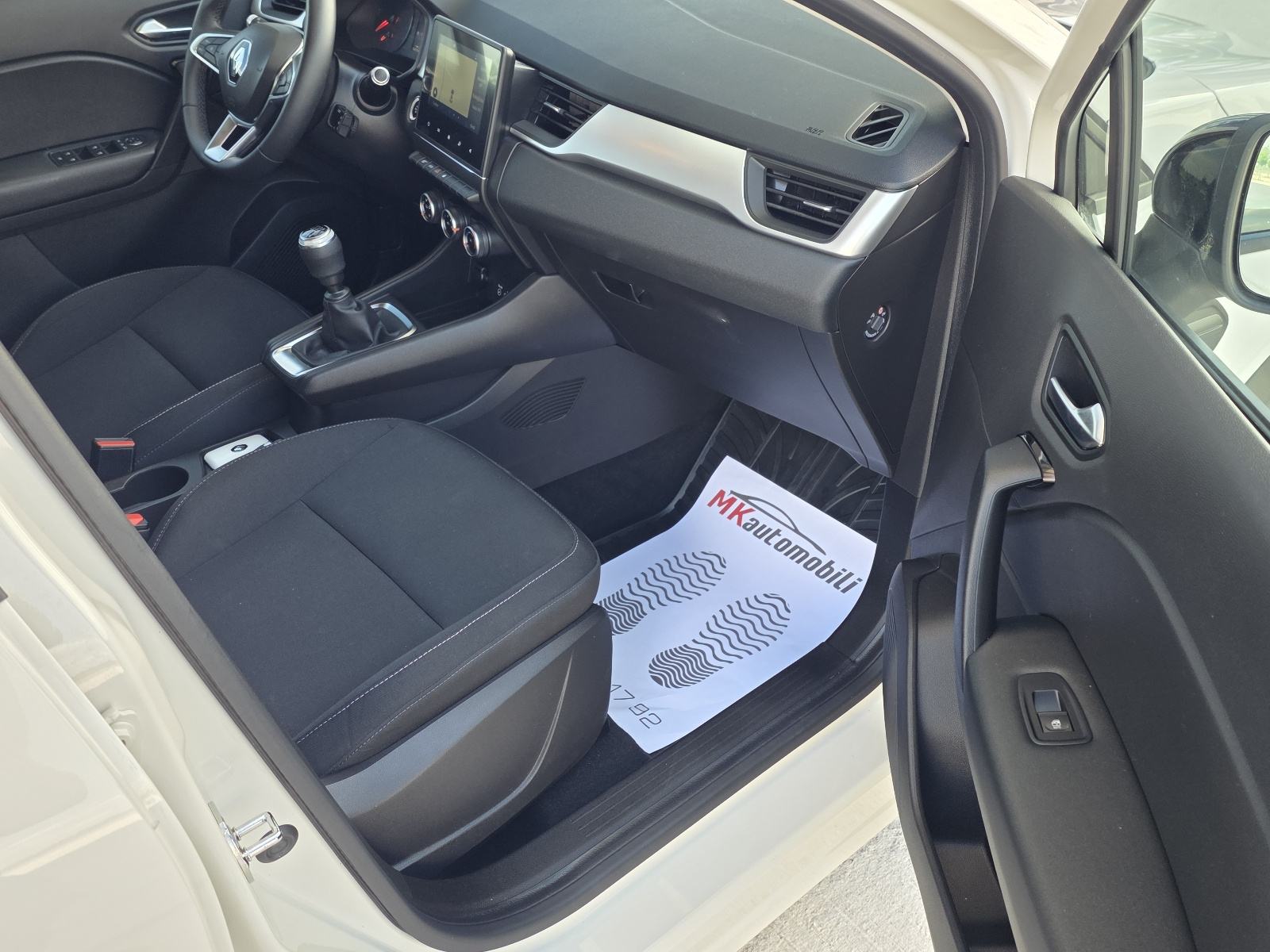 Renault Captur dCi NAVI,KAMERA,106 T.K.M, fotografija 11
