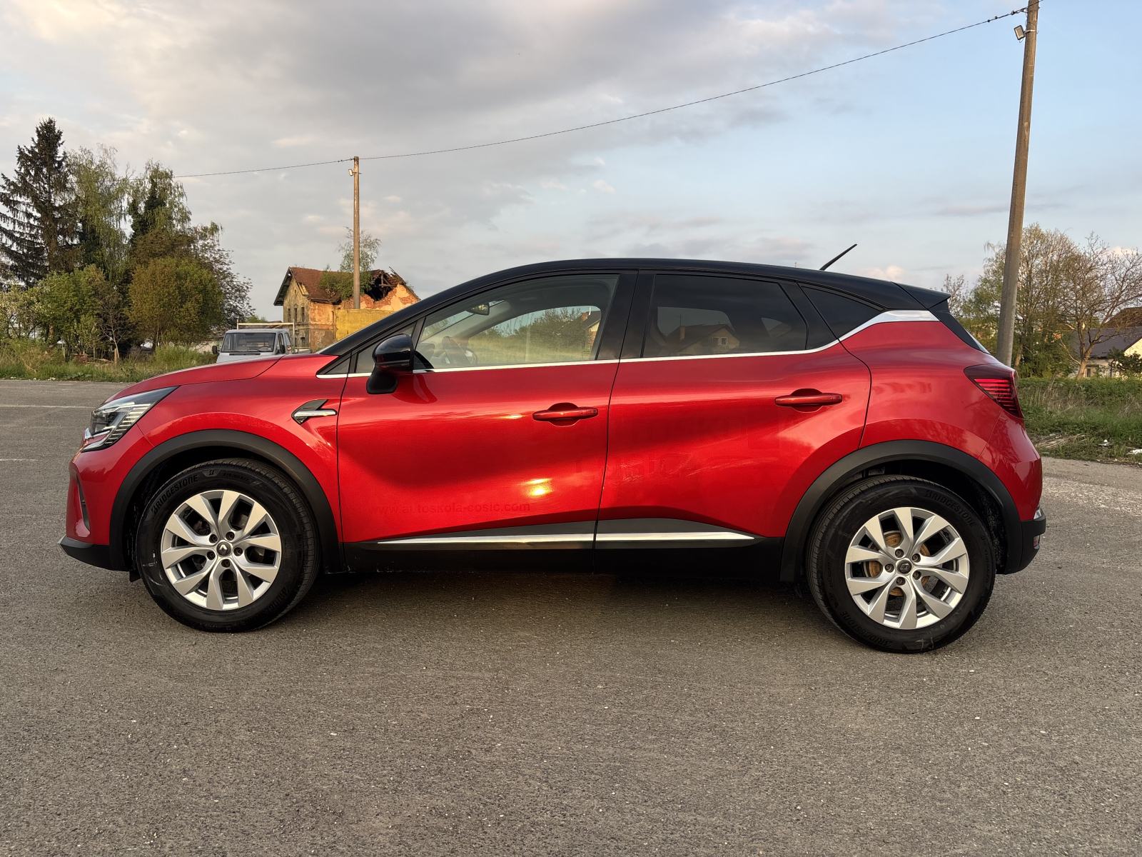 Renault Captur dCi Intense, fotografija 4