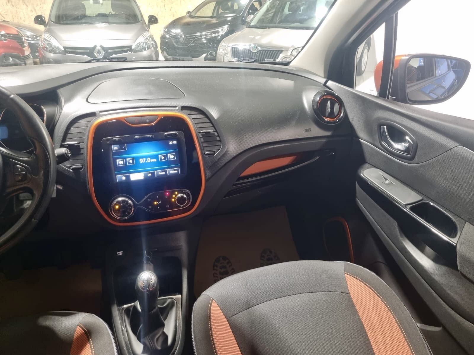 Renault Captur DELUXE 1,5 DCI 2014.g.*KAMERA - LED - 12 MJ JAMSTVO*, fotografija 17
