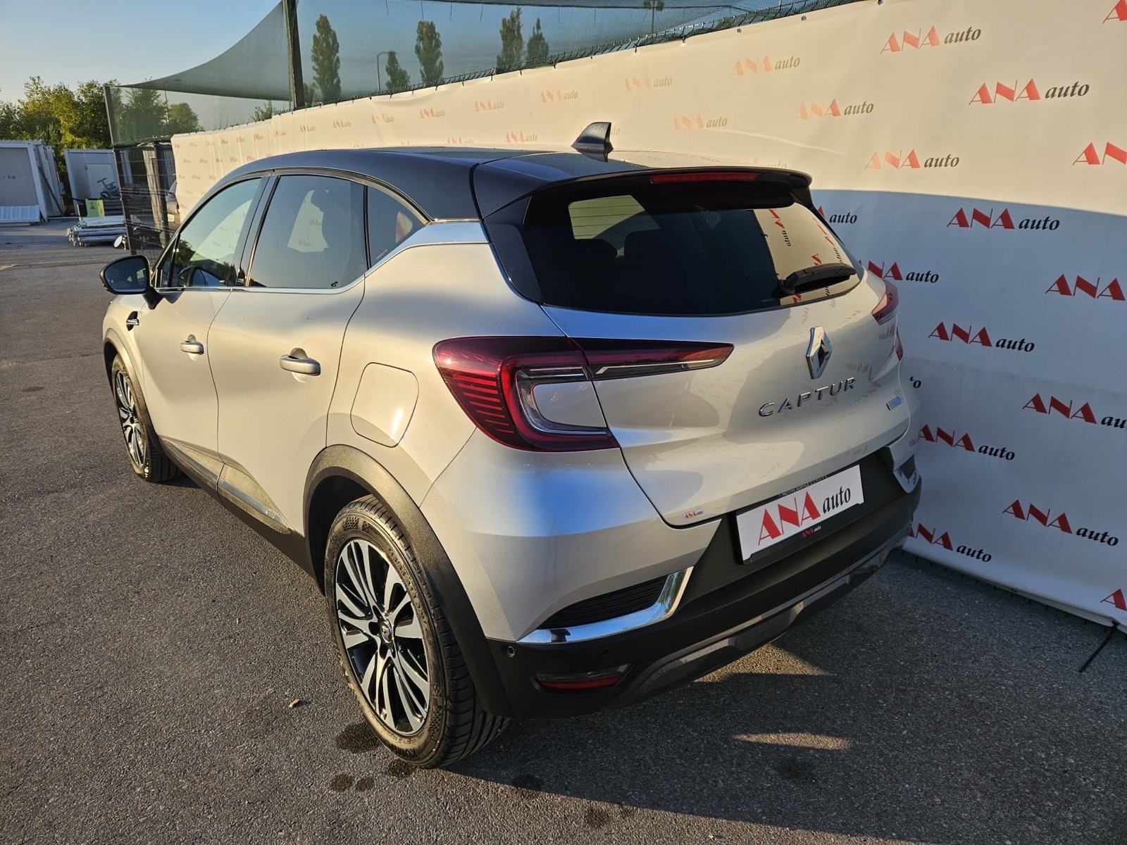 Renault Captur E-Tech 160# INITIALE PARIS#SERVISNA#JAMSTVO#LEASING#, fotografija 9