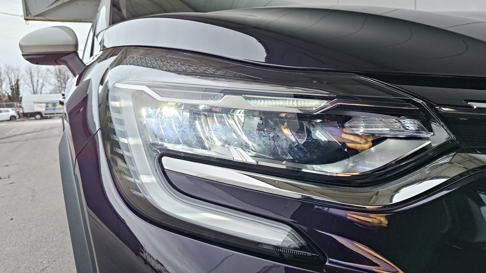 Renault Captur E-TECH PLUGIN 160ks INITIALE PARIS, full oprema,JAMSTVO, fotografija 13