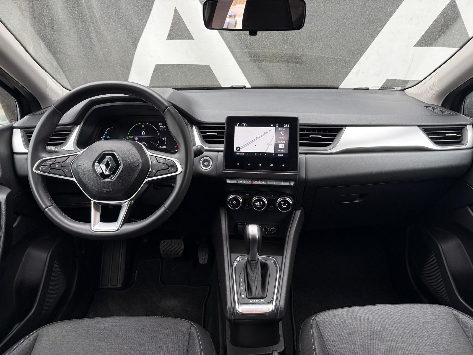 Renault Captur E-Tech, fotografija 10