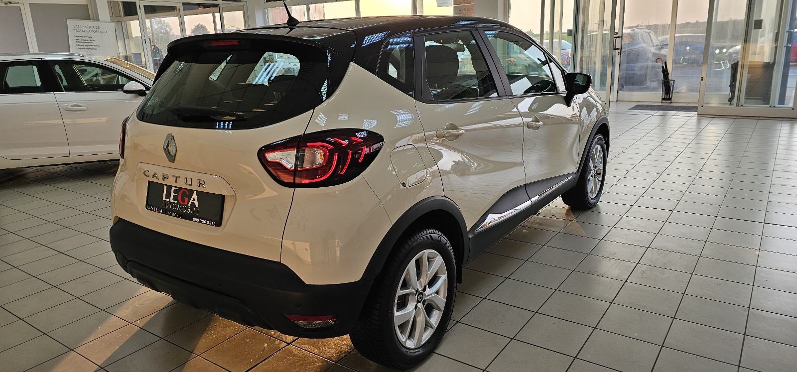 Renault Captur ENERGY LIMITED,SAMO 89tkm, fotografija 4