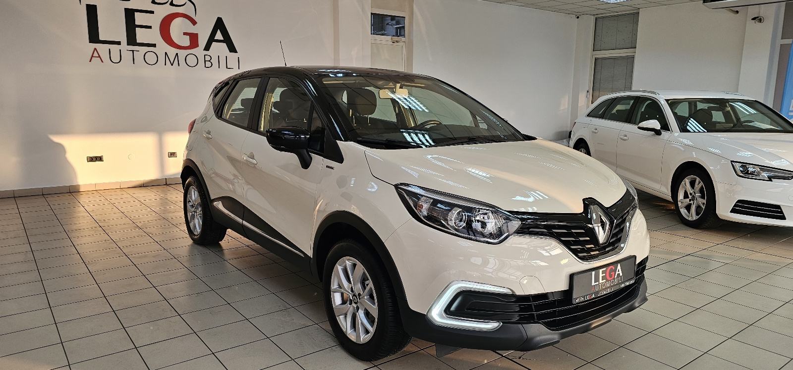 Renault Captur ENERGY LIMITED,SAMO 89tkm, fotografija 2