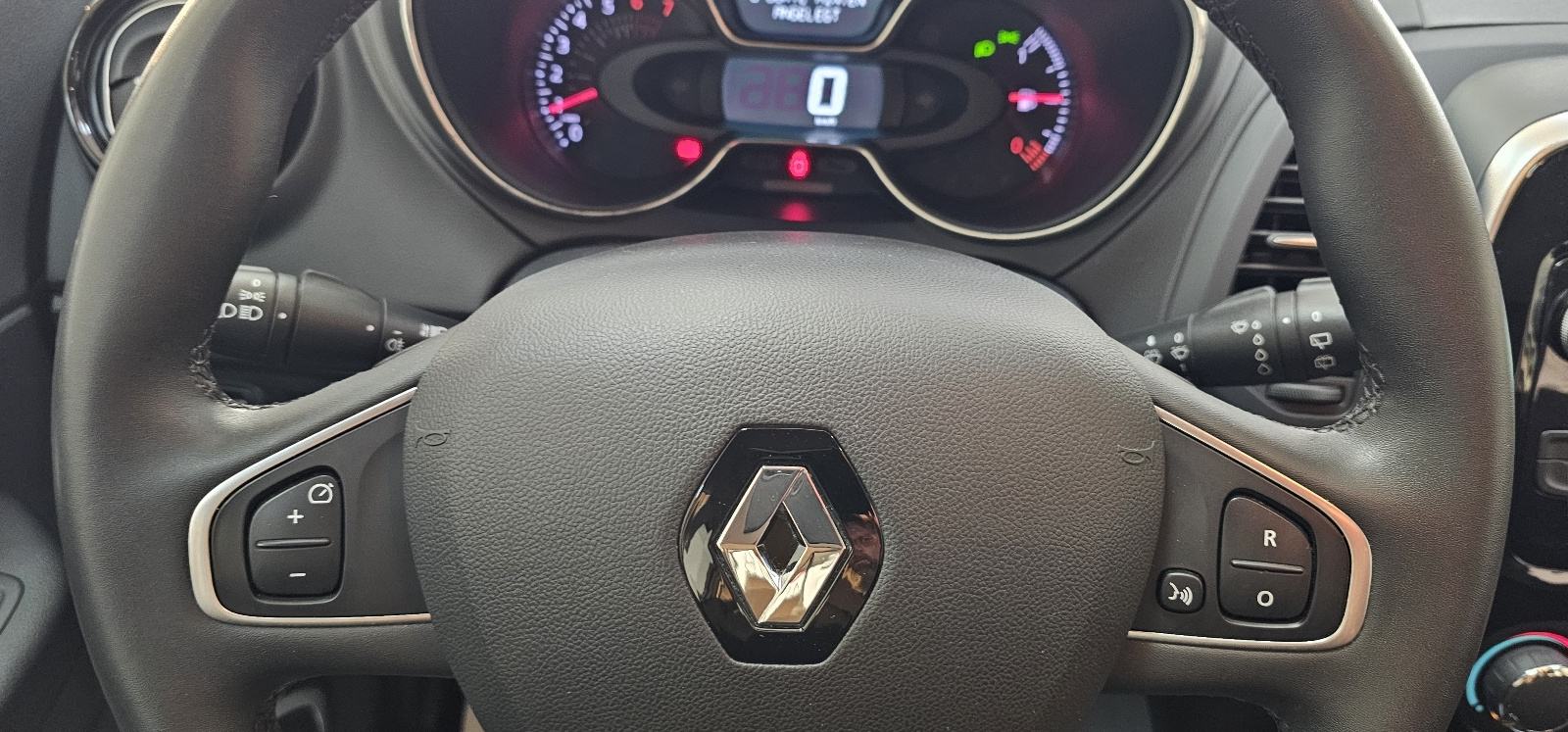 Renault Captur ENERGY LIMITED,SAMO 89tkm, fotografija 18