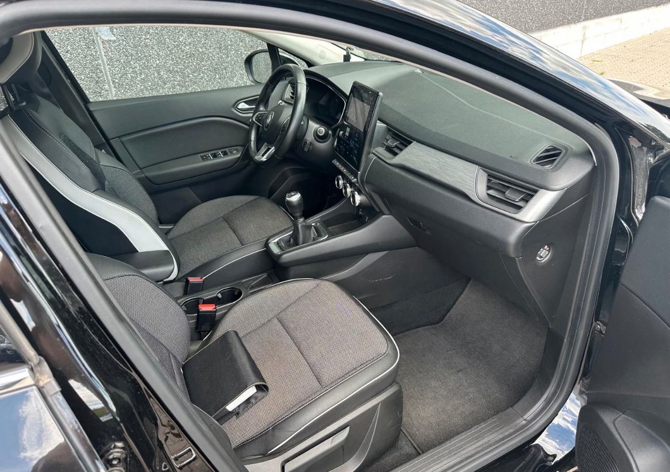 Renault Captur⭐INTENS⭐1.5 dCi⭐navigacija⭐ automatska klima⭐kamera, fotografija 6