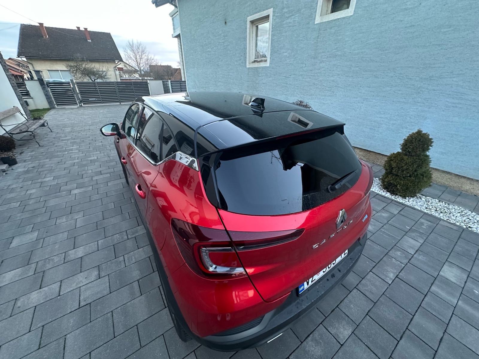 Renault Captur RS Line Plug In, fotografija 6