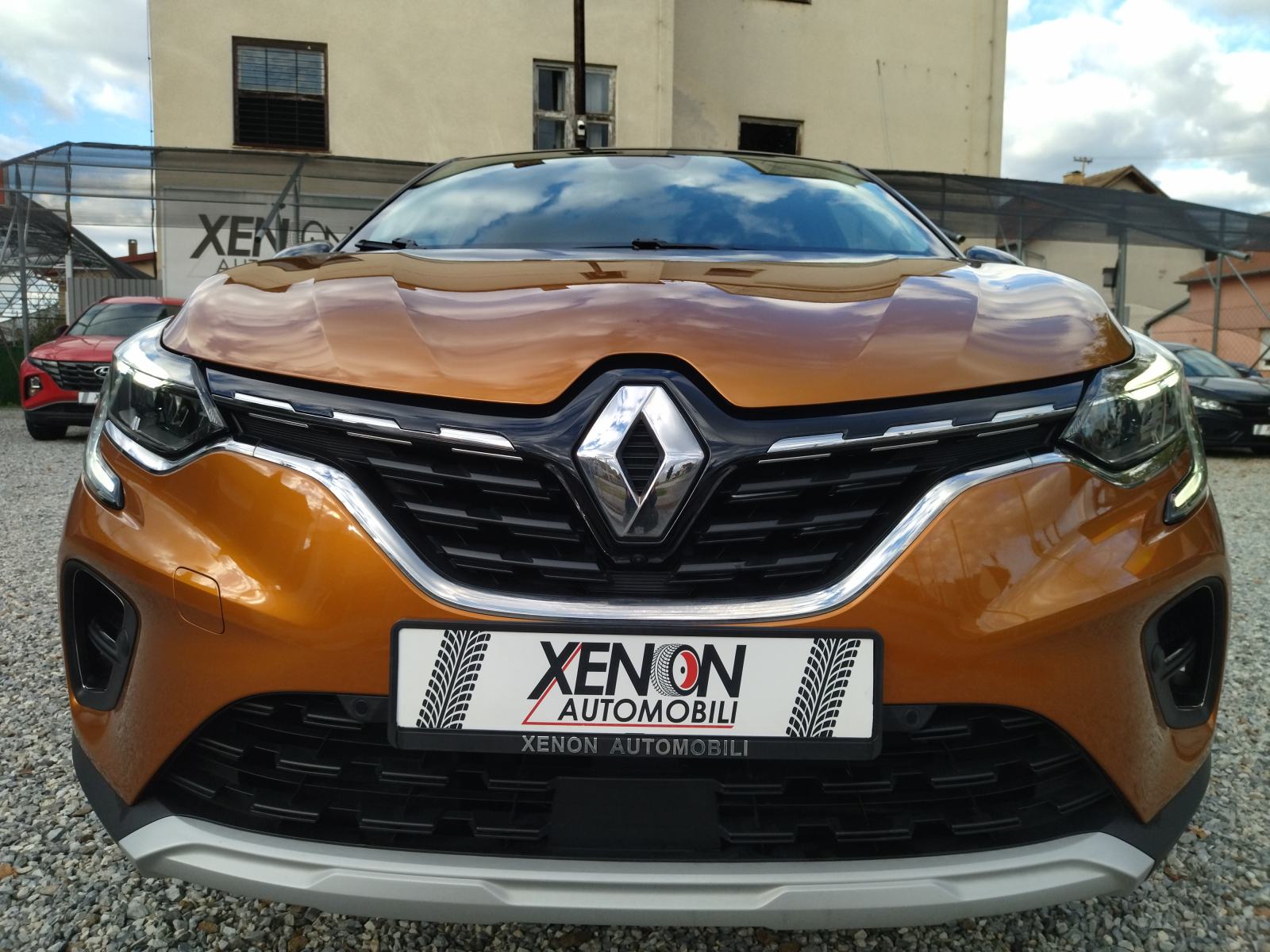 Renault Captur TCe 100 Intens I 360 Kam I Lane assist, fotografija 9