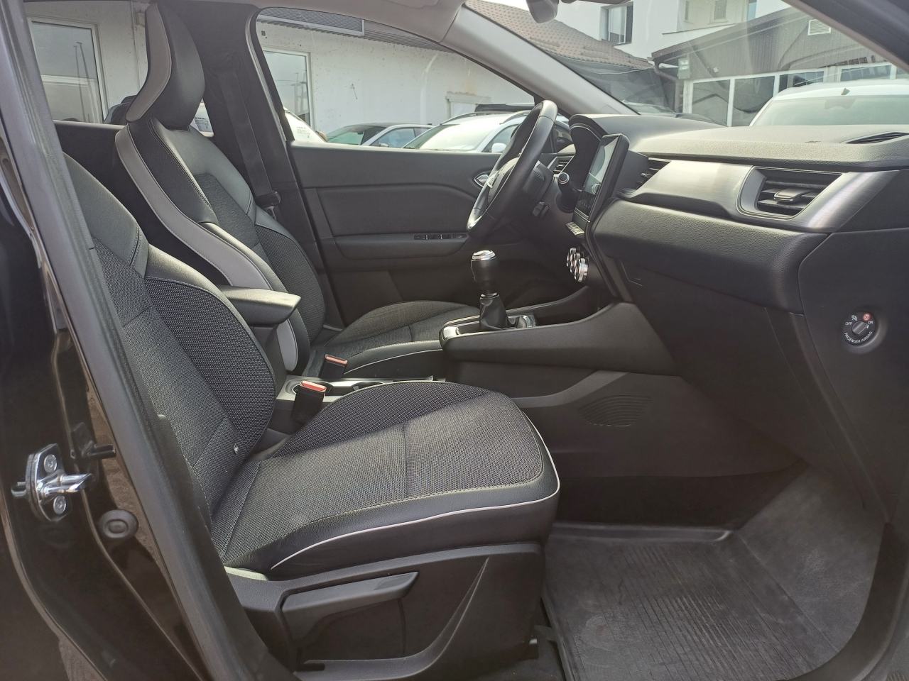 Renault Captur TCe 100 KS/ INTENS/ 1 VL./ REG.07/2027, fotografija 17
