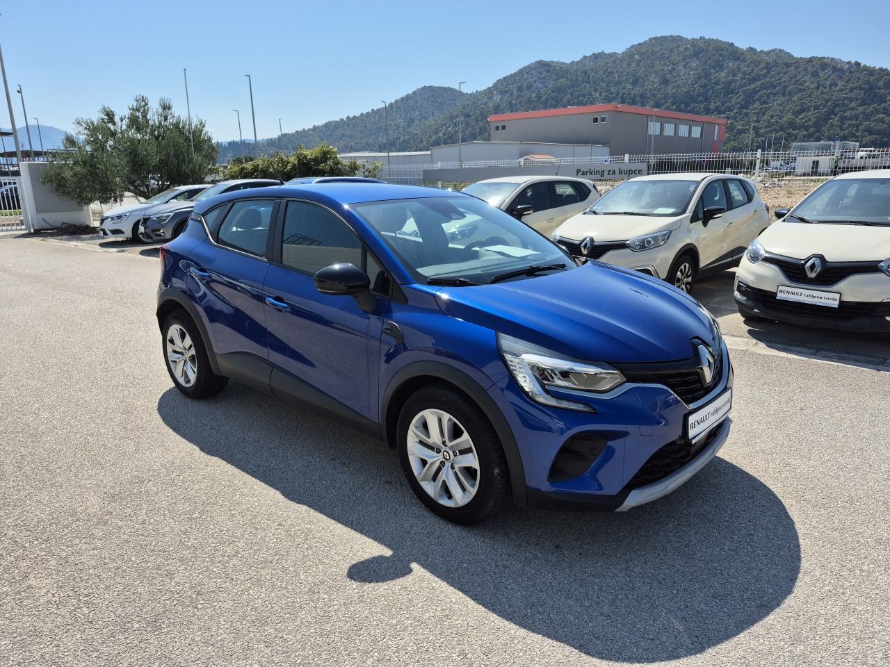 Renault Captur TCe 100 Zen, fotografija 2