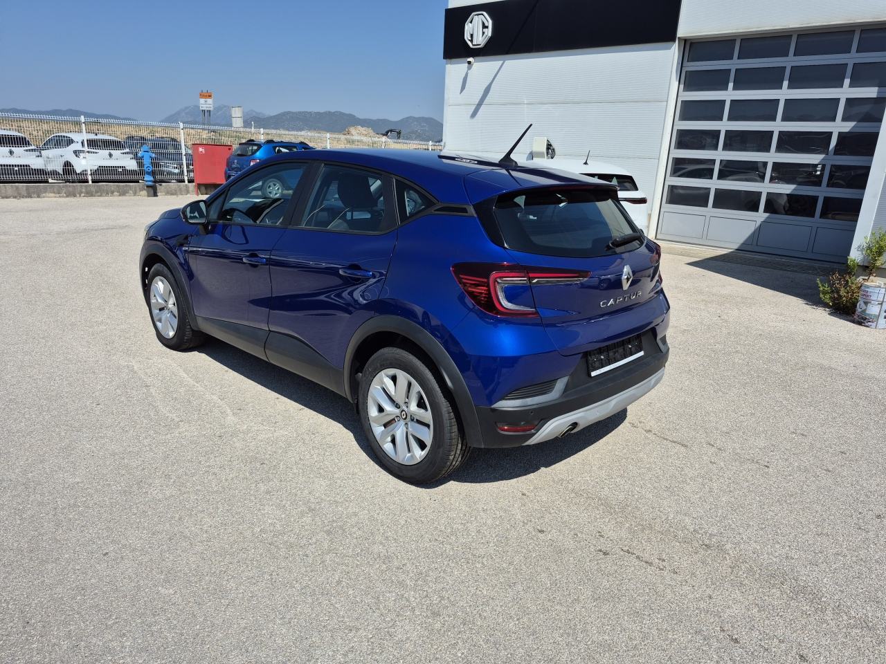 Renault Captur TCe 100 Zen, fotografija 3