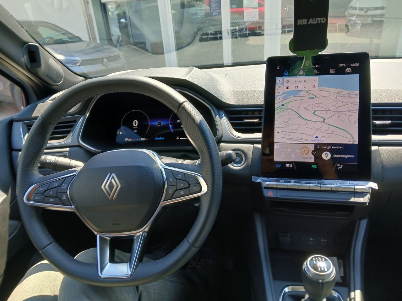 Renault Captur TCe 115 Techno, fotografija 11