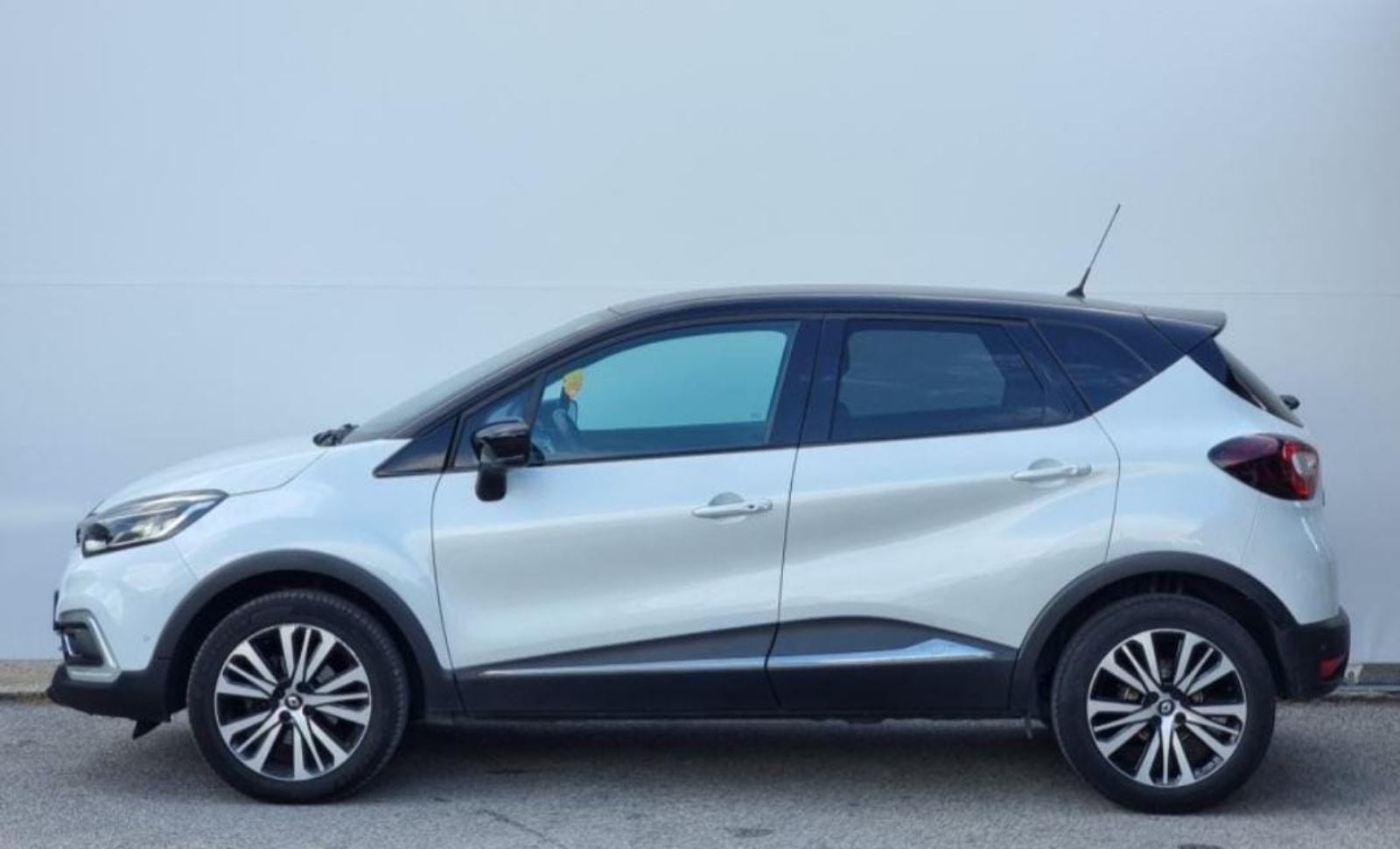 Renault Captur Initiale Paris TCe 120 EDC automatik, fotografija 6