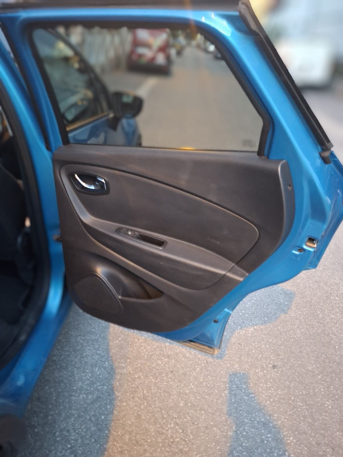 Renault Captur AUTOMATIC *2016g /TCe 120 EDC zvati broj 095 398 4224, fotografija 16