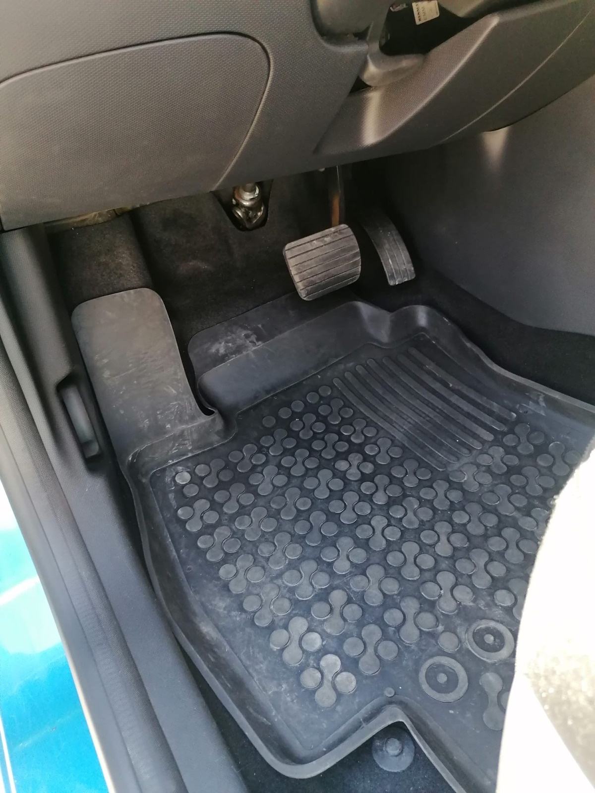 Renault Captur TCe 120 EDC, fotografija 16