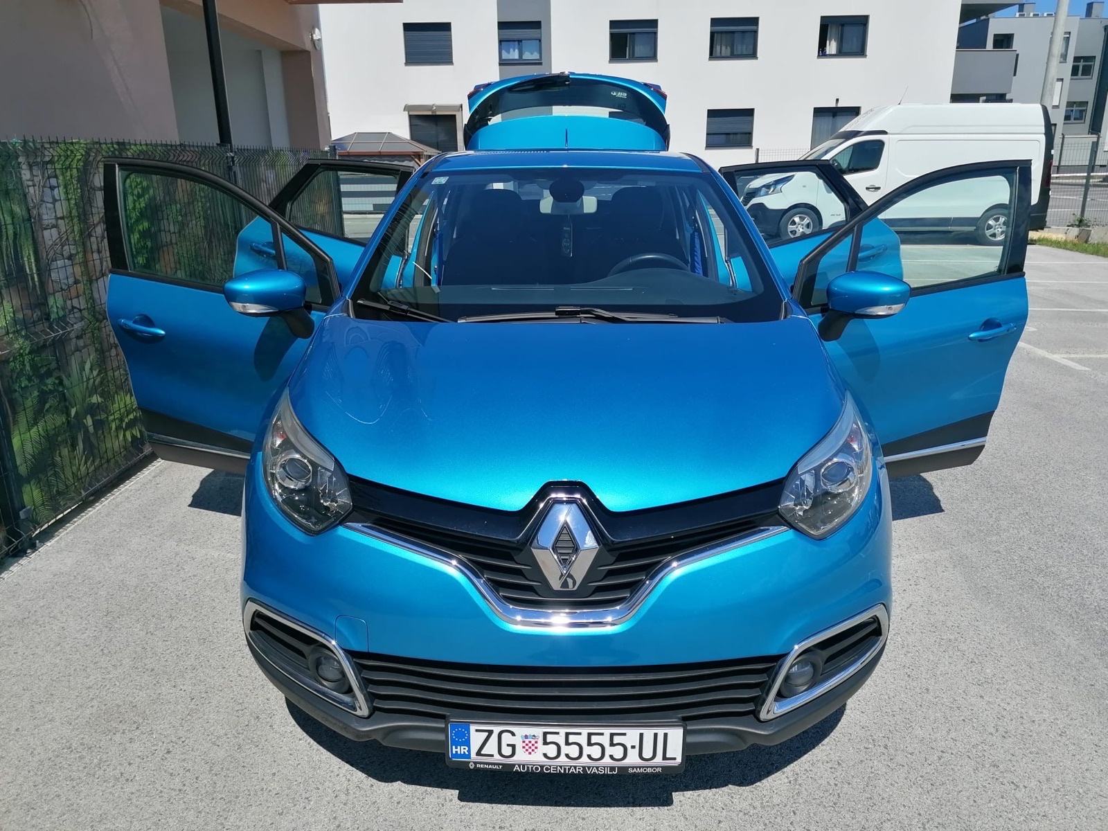 Renault Captur TCe 120 EDC, fotografija 3