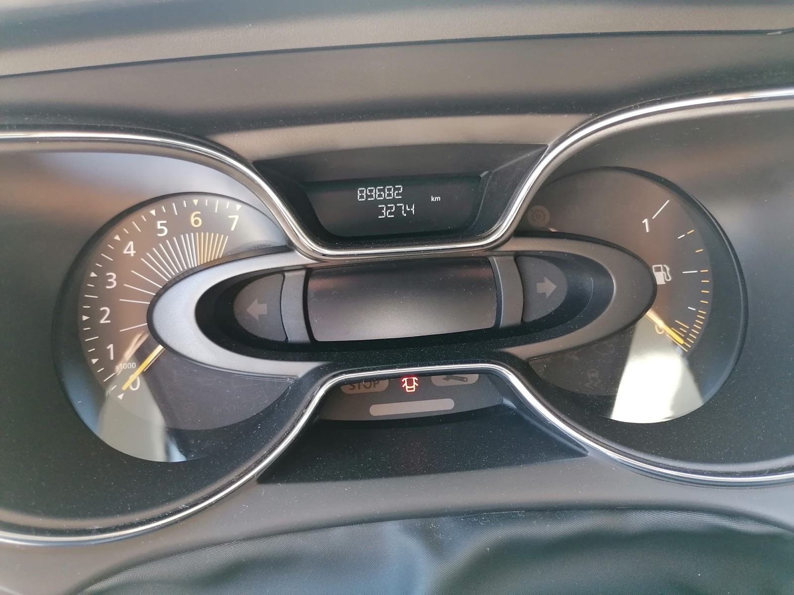 Renault Captur TCe 120 EDC, fotografija 11