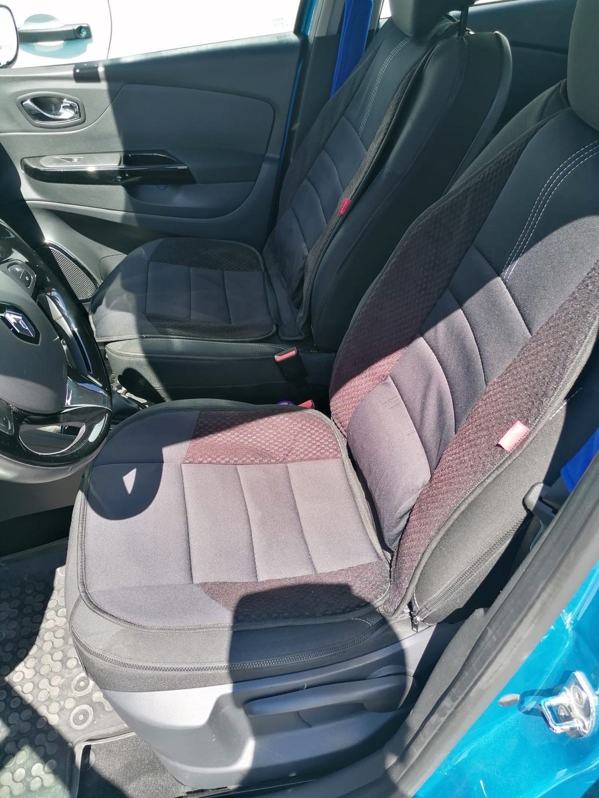 Renault Captur TCe 120 EDC, fotografija 12