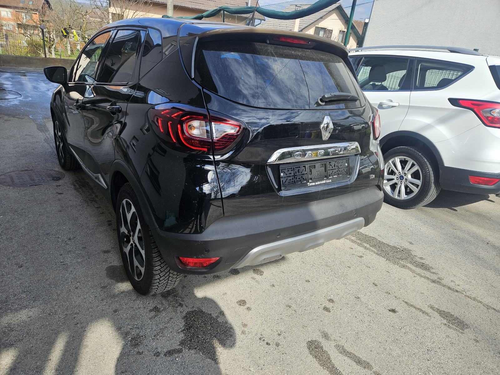 Renault Captur TCe 120 INTENS, fotografija 3