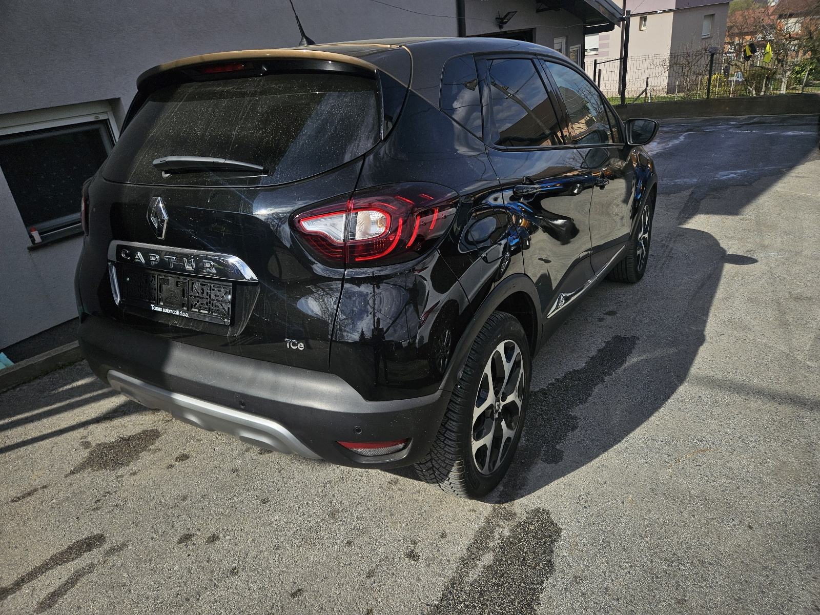 Renault Captur TCe 120 INTENS, fotografija 4