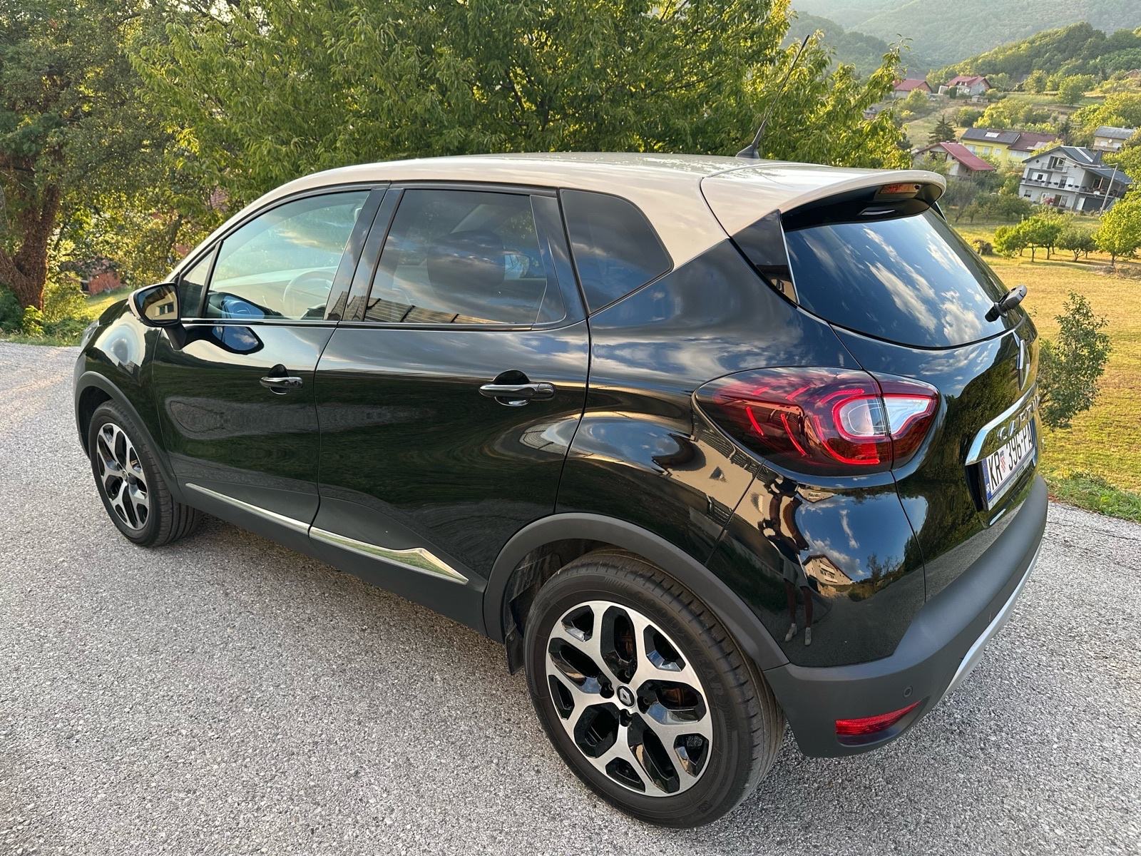 Renault Captur TCe 120 - REG GODINU DANA - ODLIČAN!!, fotografija 3