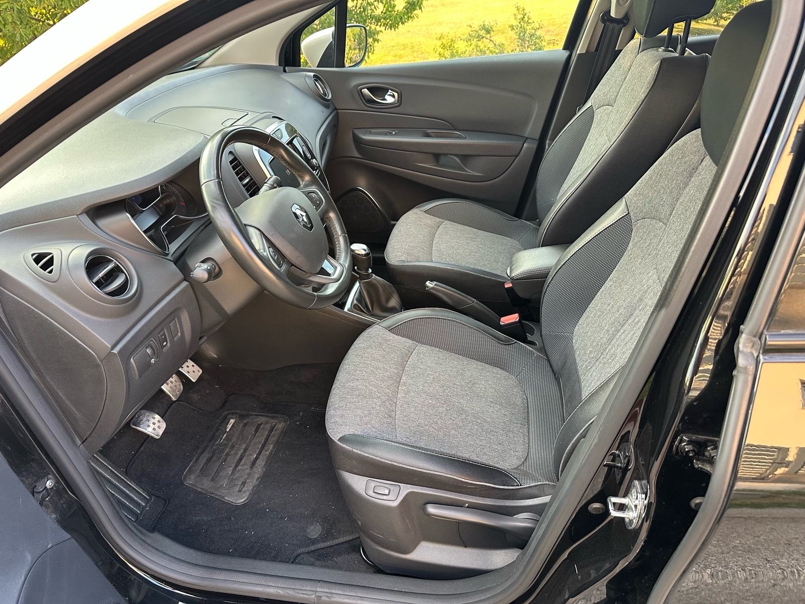 Renault Captur TCe 120 - REG GODINU DANA - ODLIČAN!!, fotografija 9
